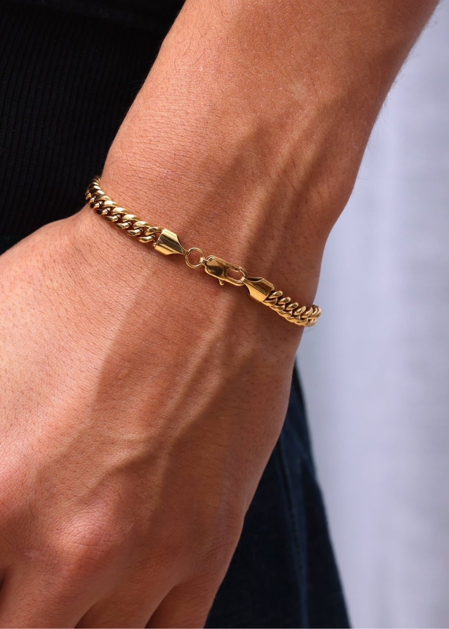 Cuban Bracelet. - (Gold) 5MM