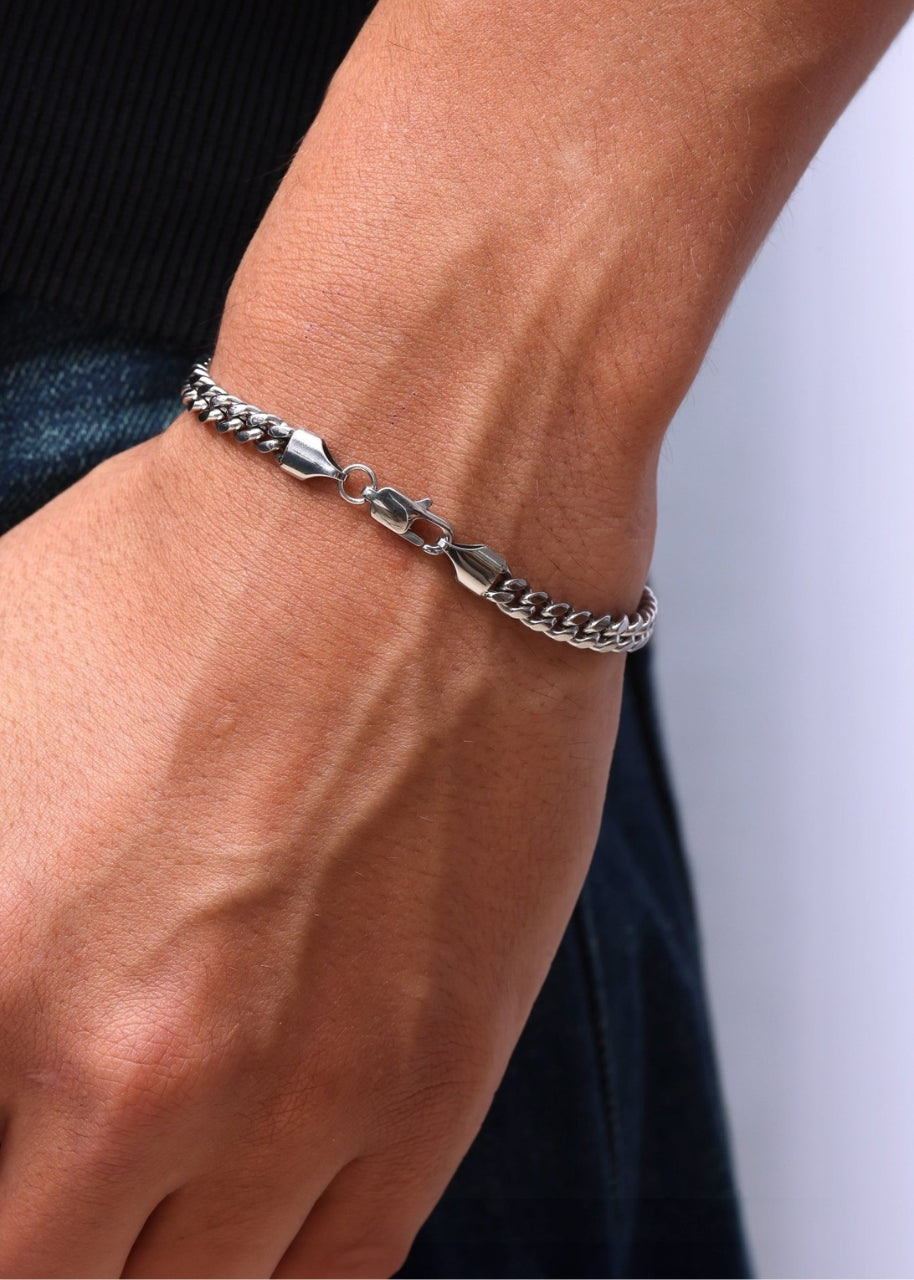 Cuban Bracelet. - (Silver) 5MM