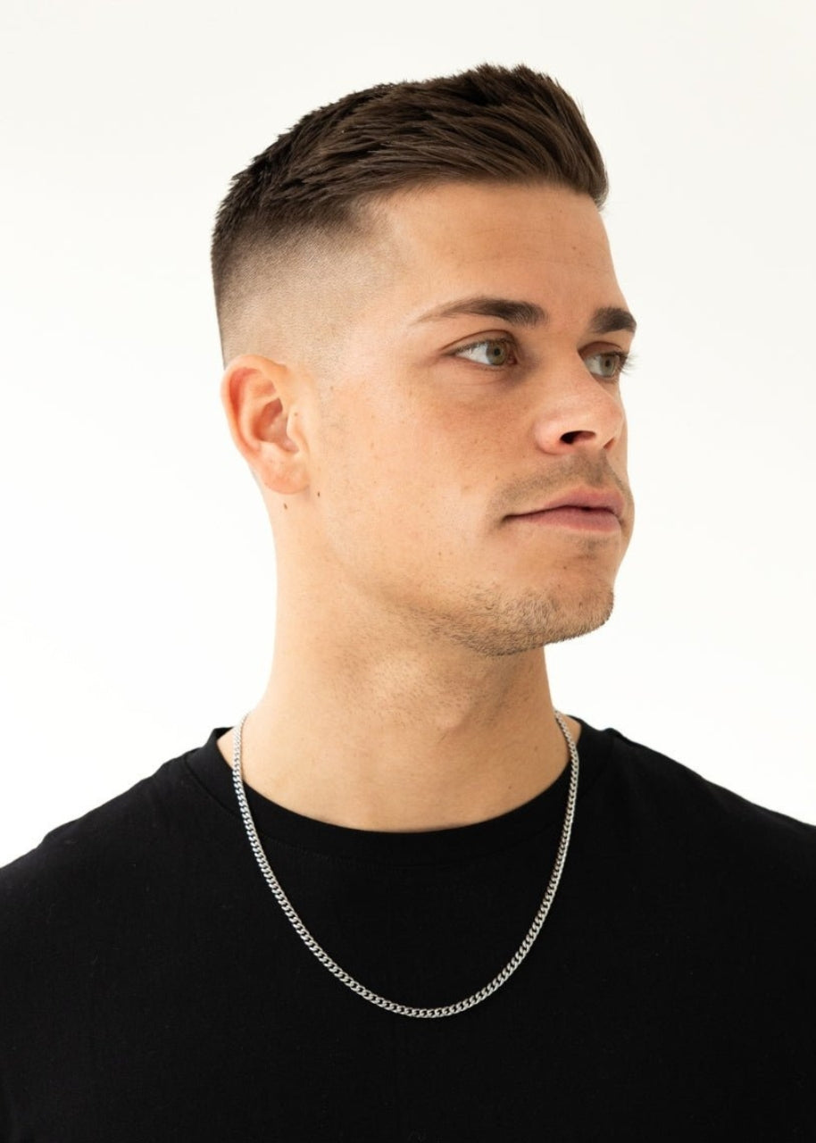 Cuban Chain. - (Silver) 4MM