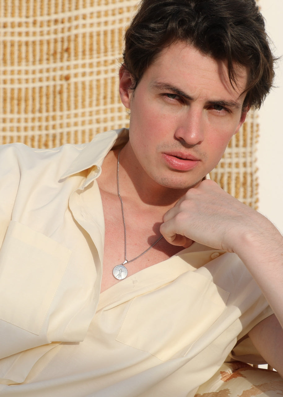 Vitruvia. - (Silver)