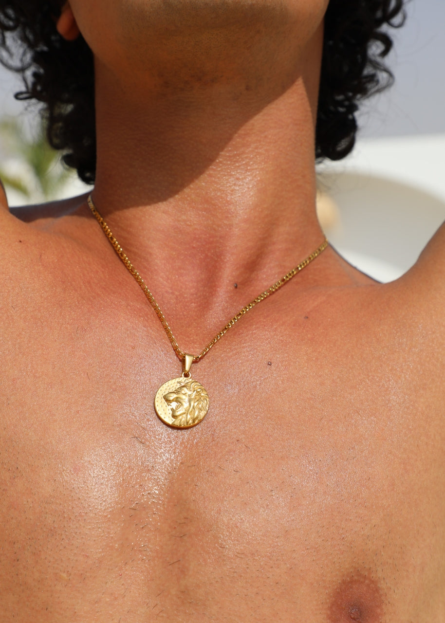 Lion Pendant. - (Gold)