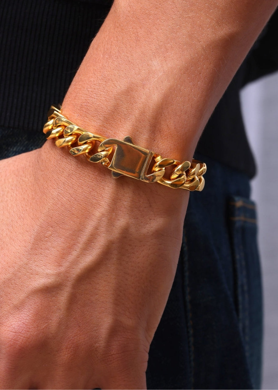 Cuban Bracelet. - (Gold) 12MM