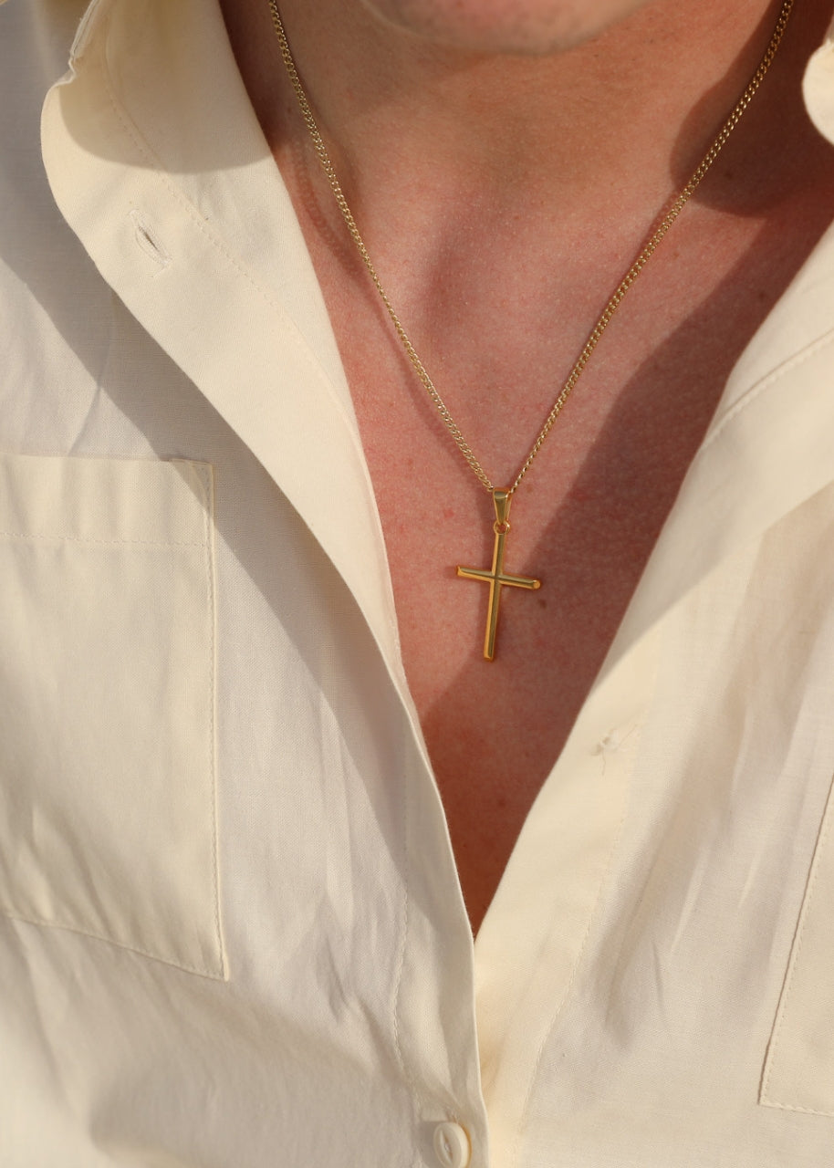 Cross Pendant. - (Gold)