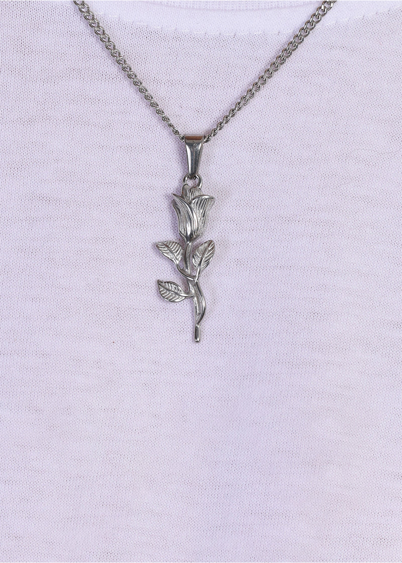 Rose Pendant. - (Silver)