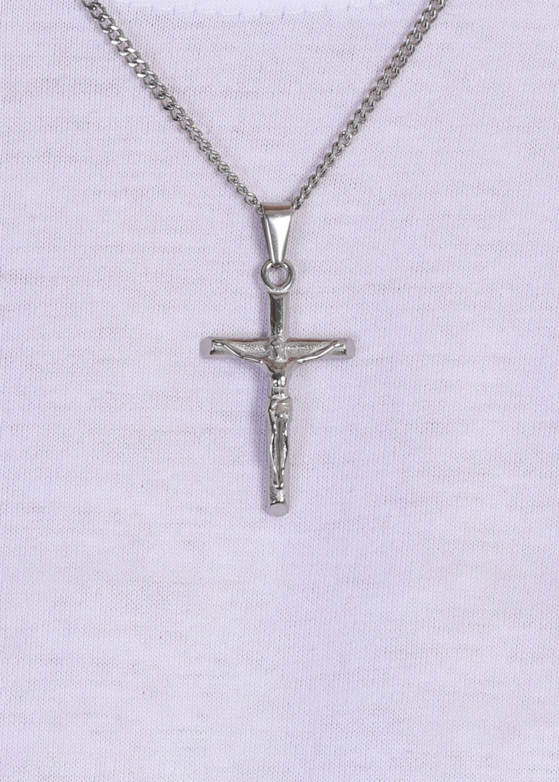 Crucifix Pendant. - (Silver)