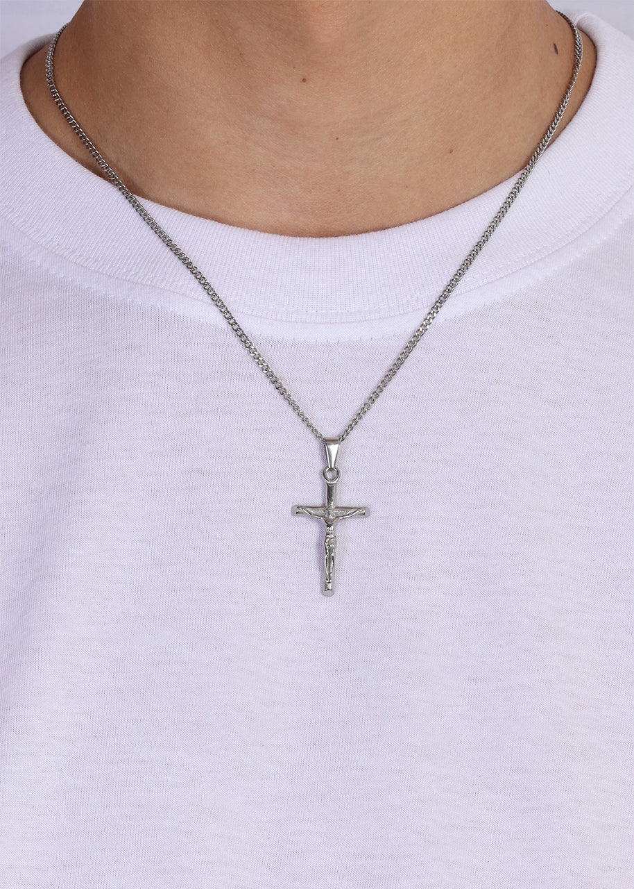 Crucifix Pendant. - (Silver)