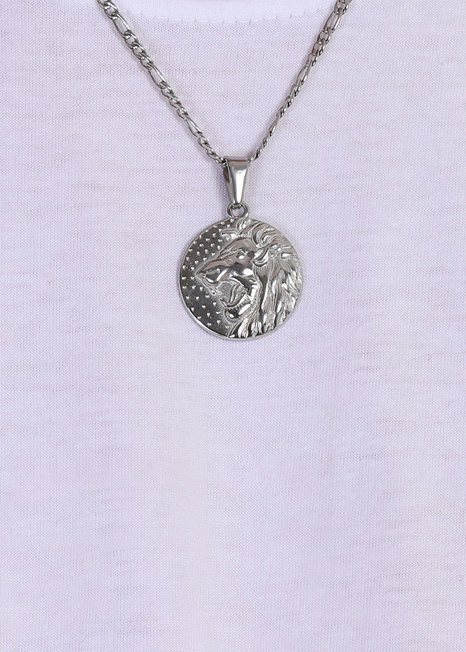 Lion Pendant. - (Silver)