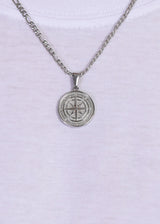 Compass Pendant. - (Silver)