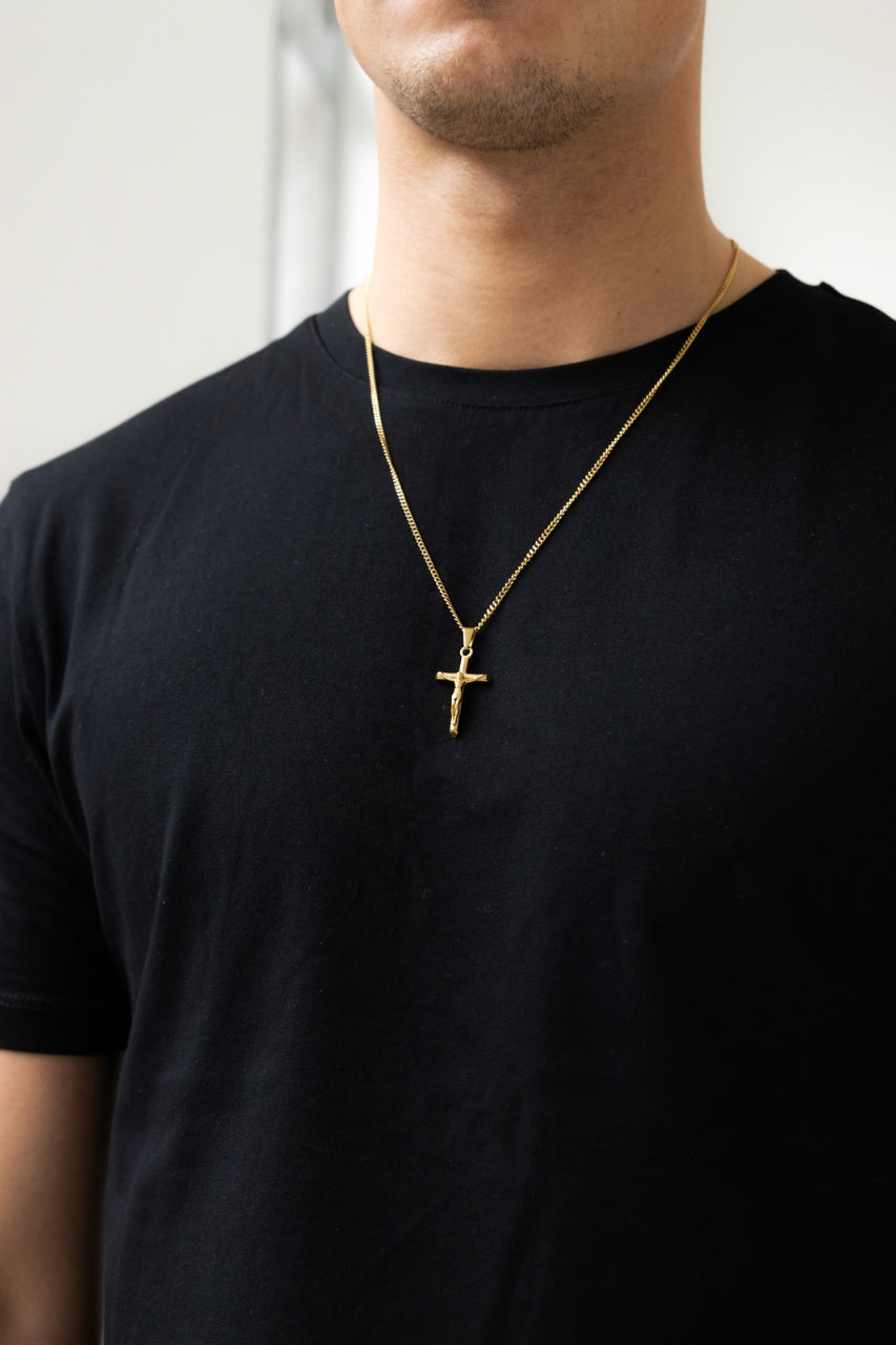 Crucifix Pendant. - (Gold)