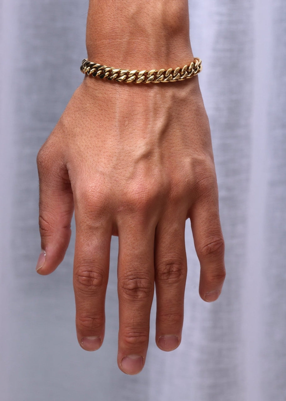 Cuban Bracelet. - (Gold) 8MM