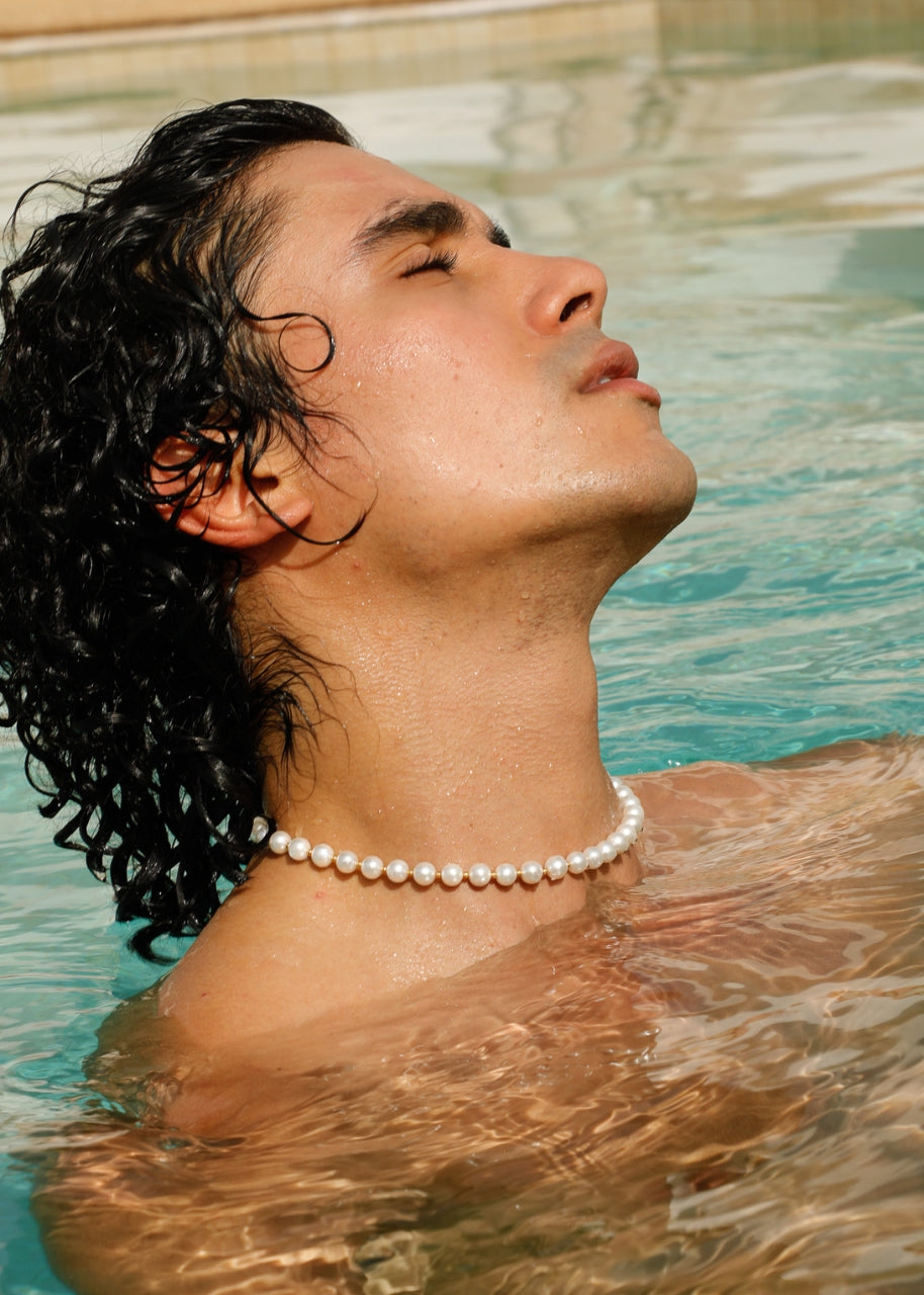 Pearl Chain. - (Gold) 8MM