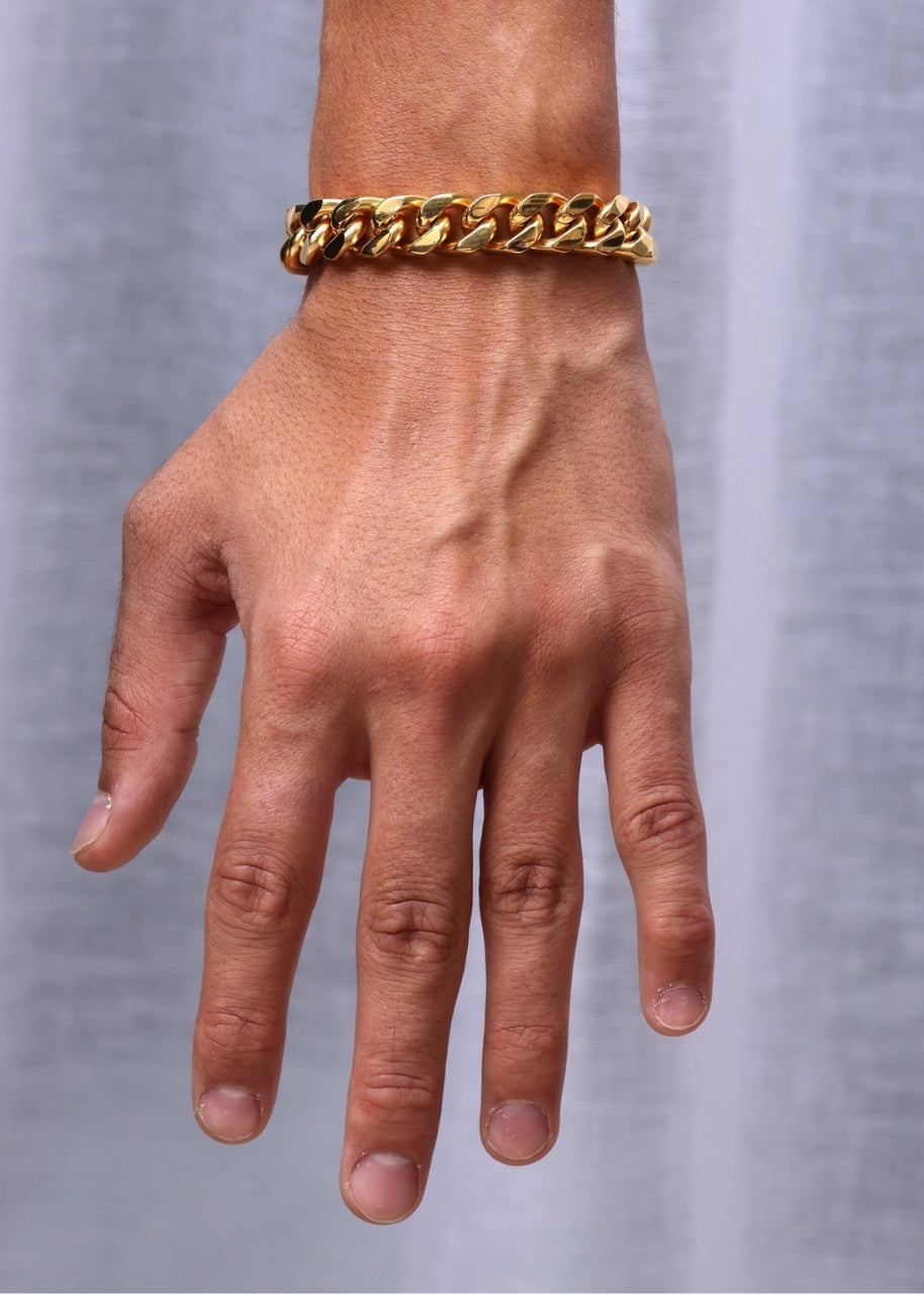 Cuban Bracelet. - (Gold) 12MM