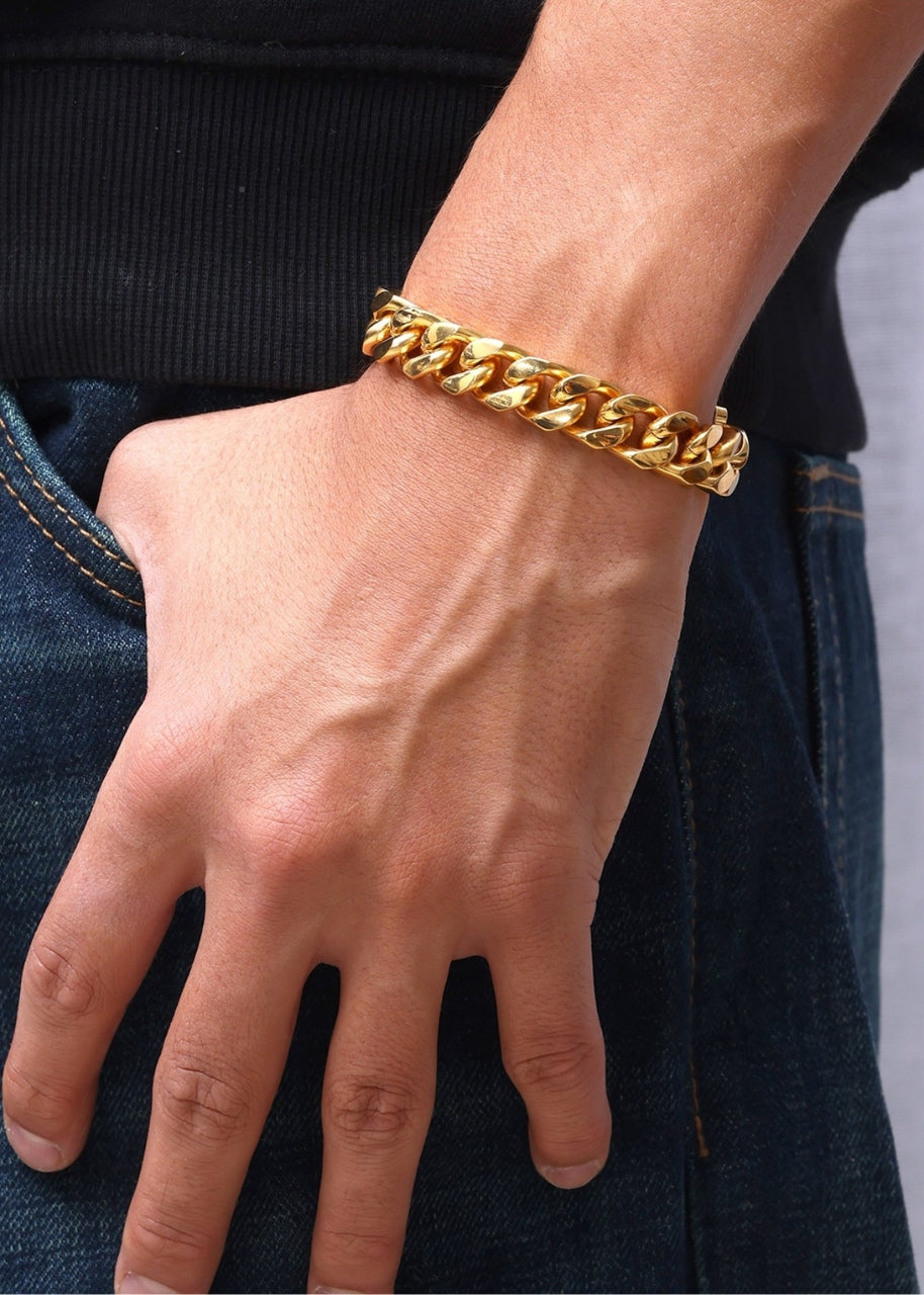 Cuban Bracelet. - (Gold) 12MM