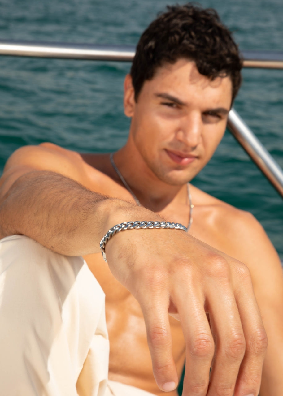Cuban Bracelet. - (Silver) 5MM