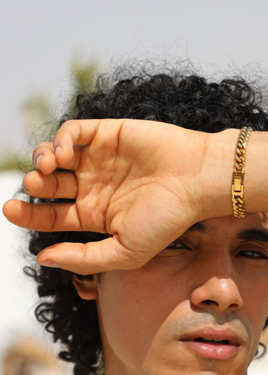 Cuban Bracelet. - (Gold) 8MM