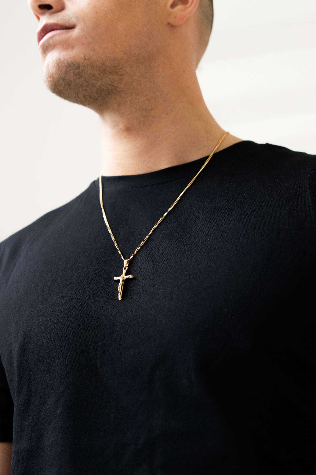 Crucifix Pendant. - (Gold) - ICEBOYS